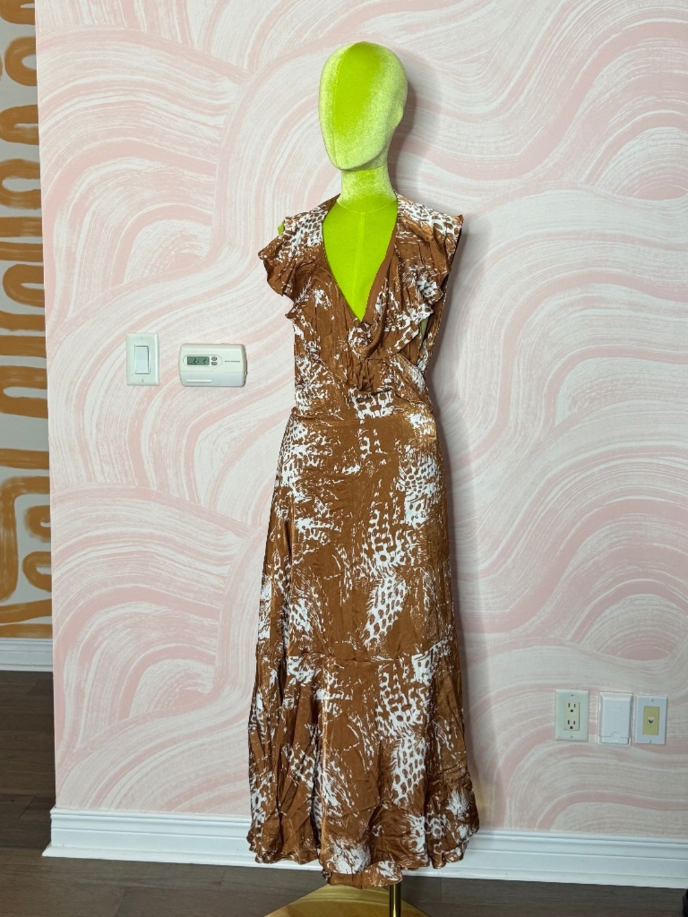 Plus-size Wrap dress